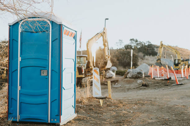 Best Portable restroom trailer rental  in Lakeland North, WA